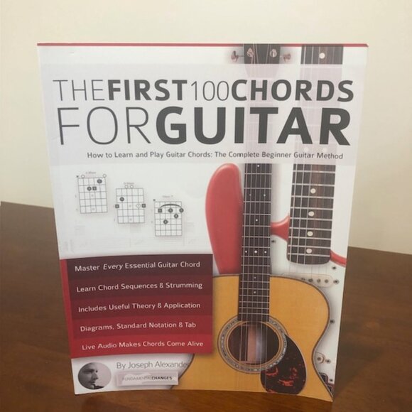 The First 100 Chords For Guitar Book - Picture 1 of 11
